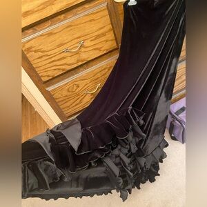 NWT Flamenco Outfit Elegant Black Velvet Skirt and Brilliant blue top XL